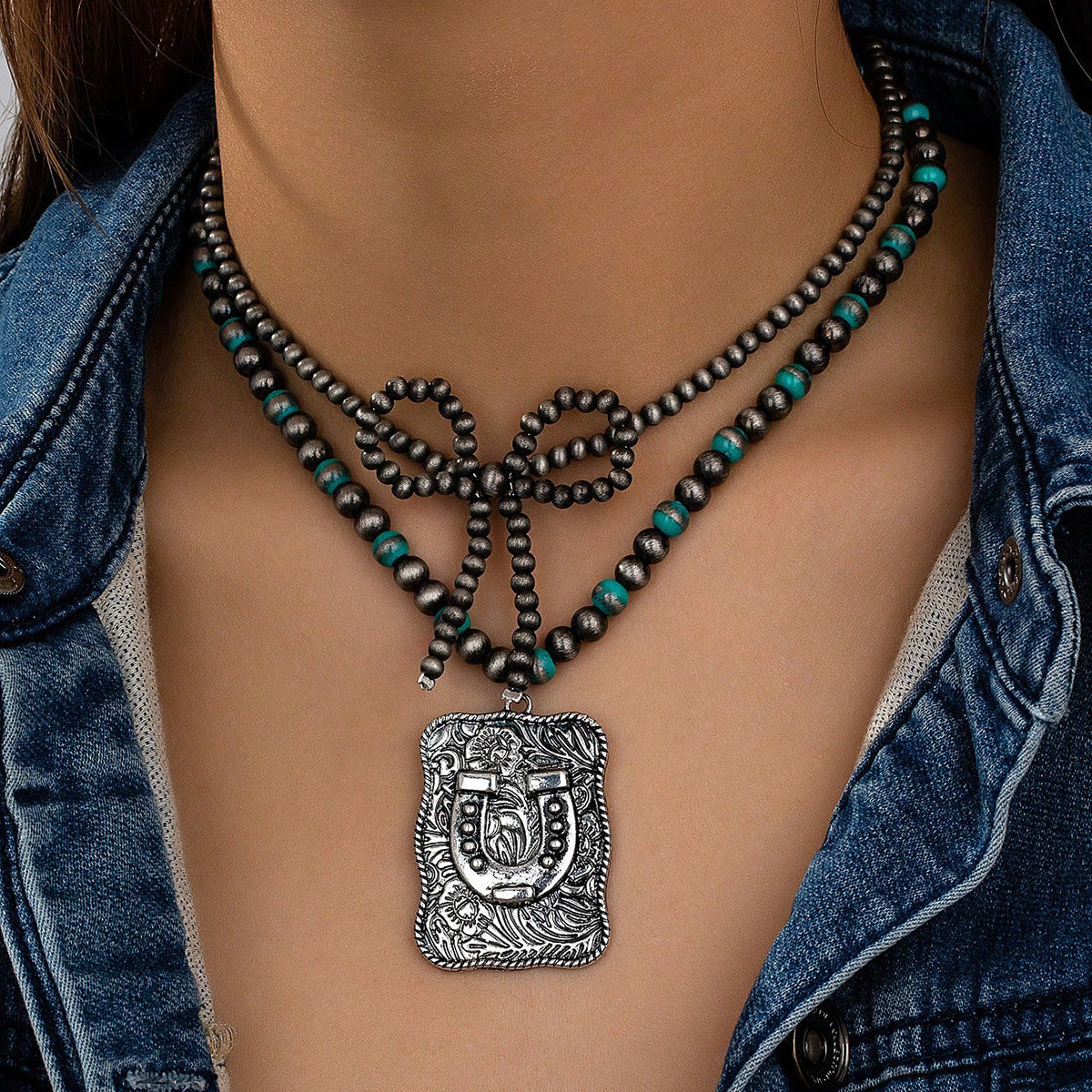 Wholesale Western style turquoise necklace