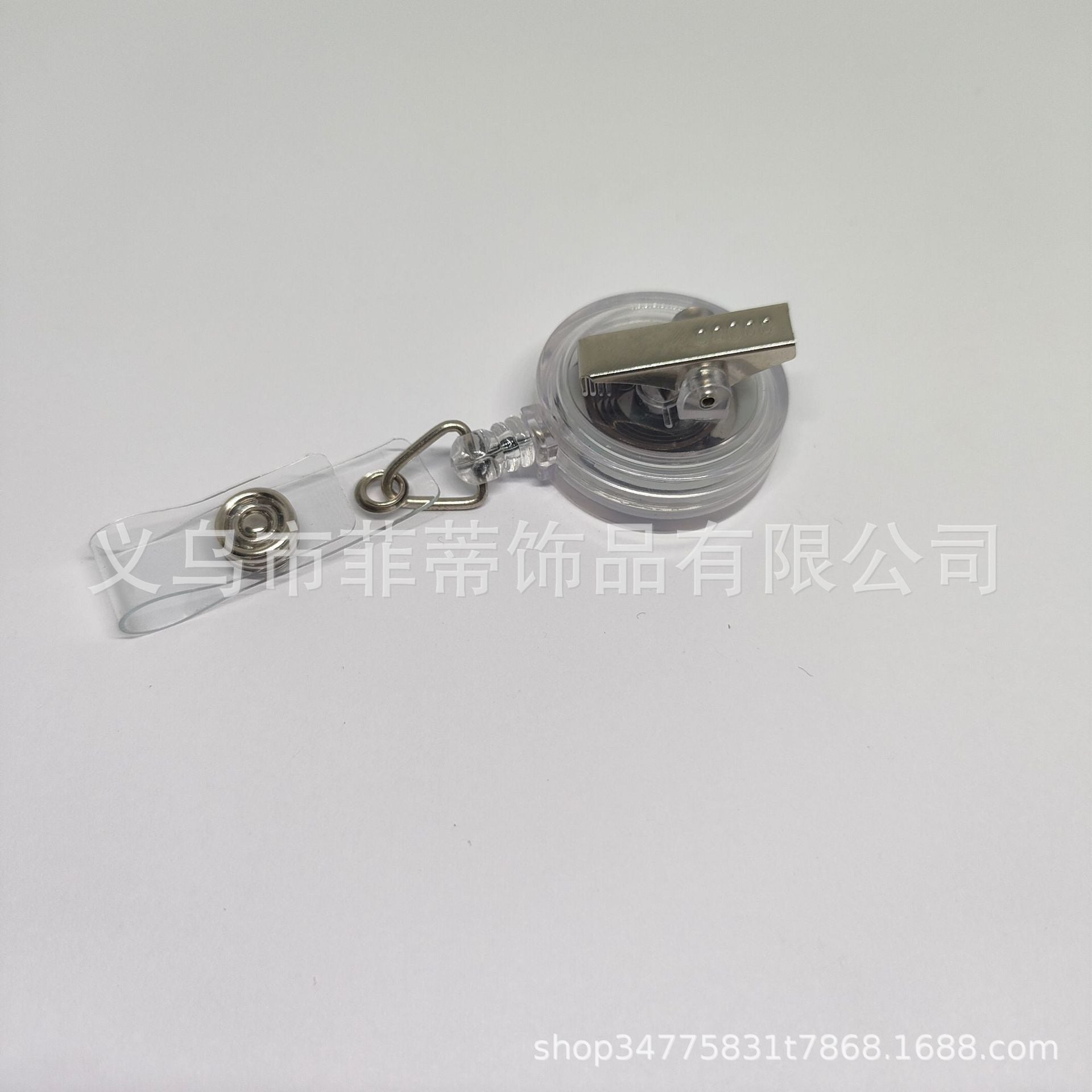 Wholesale Transparent & UnTransparent color Alligator Clip Easy-Pull Buckle Badge Reels Keychains