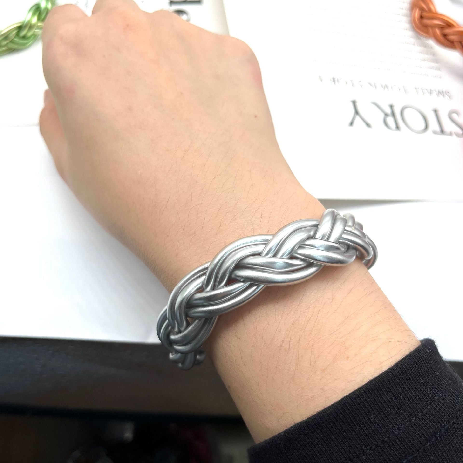 Wholesale Woven Silicone Bracelet