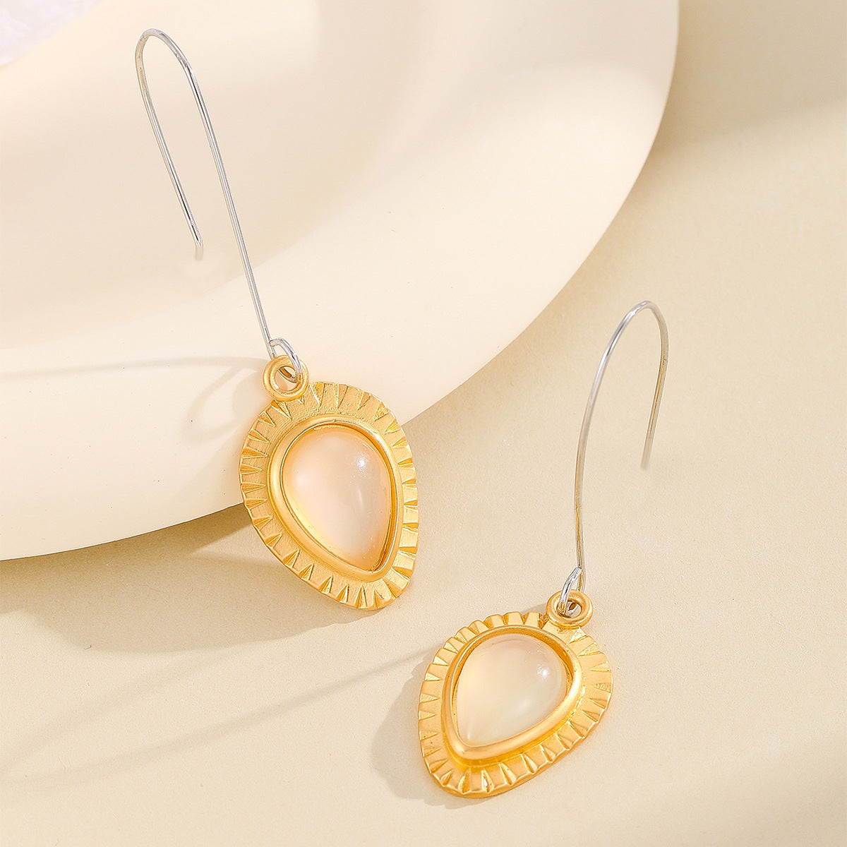 Wholesale Strawberry Moonlight Stone Alloy Earrings