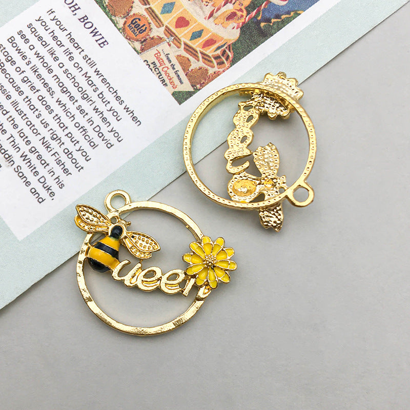 Wholesale 1 Drop Oil Alloy Yellow Simulation Cute Cartoon Bee Hive Pendant DIY Pendant