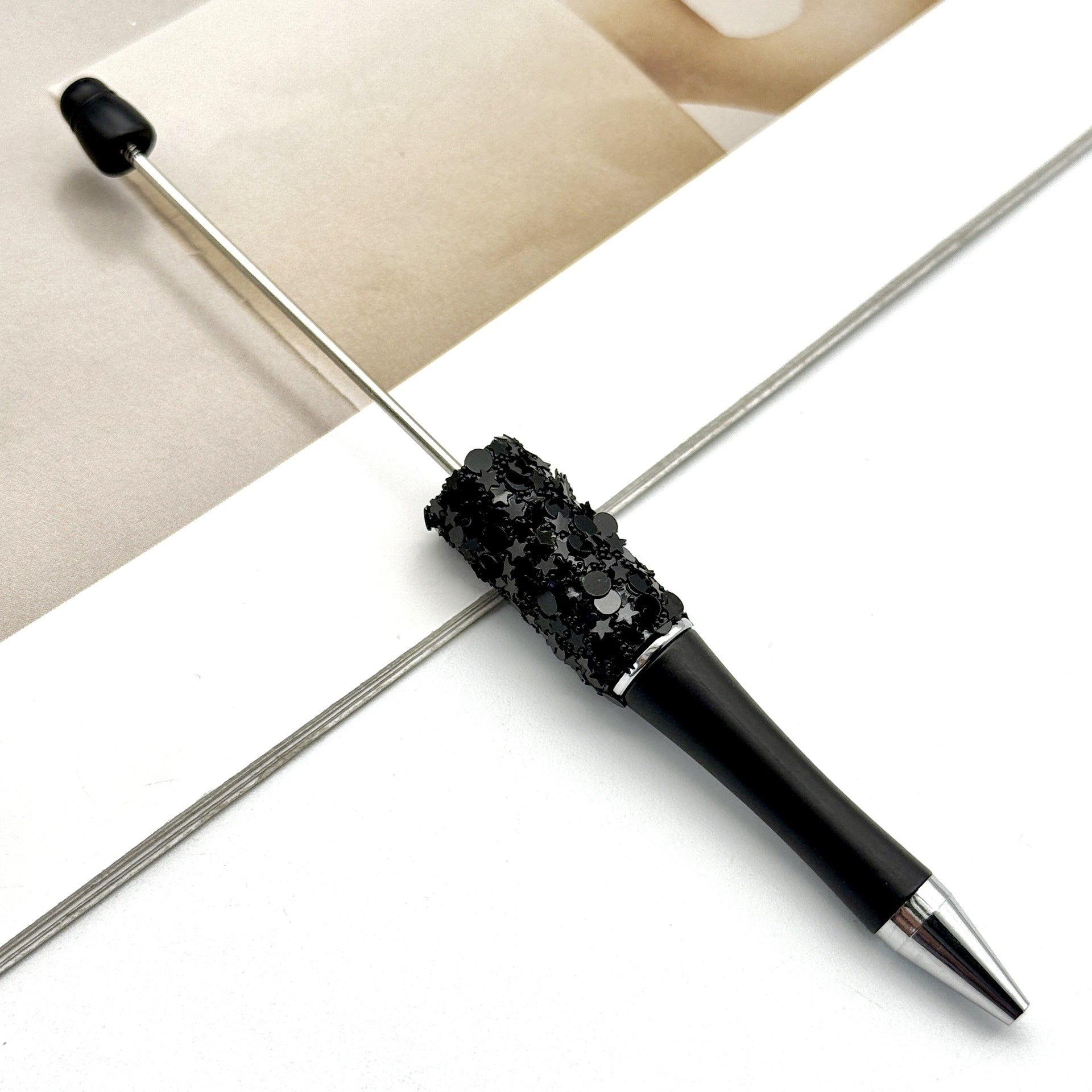 Wholesale DIY Small Star Beaded Pen Shining Sequins Star Ballpoint Pen Handmade Patch Cute Beaded Ballpoint Pen in stock