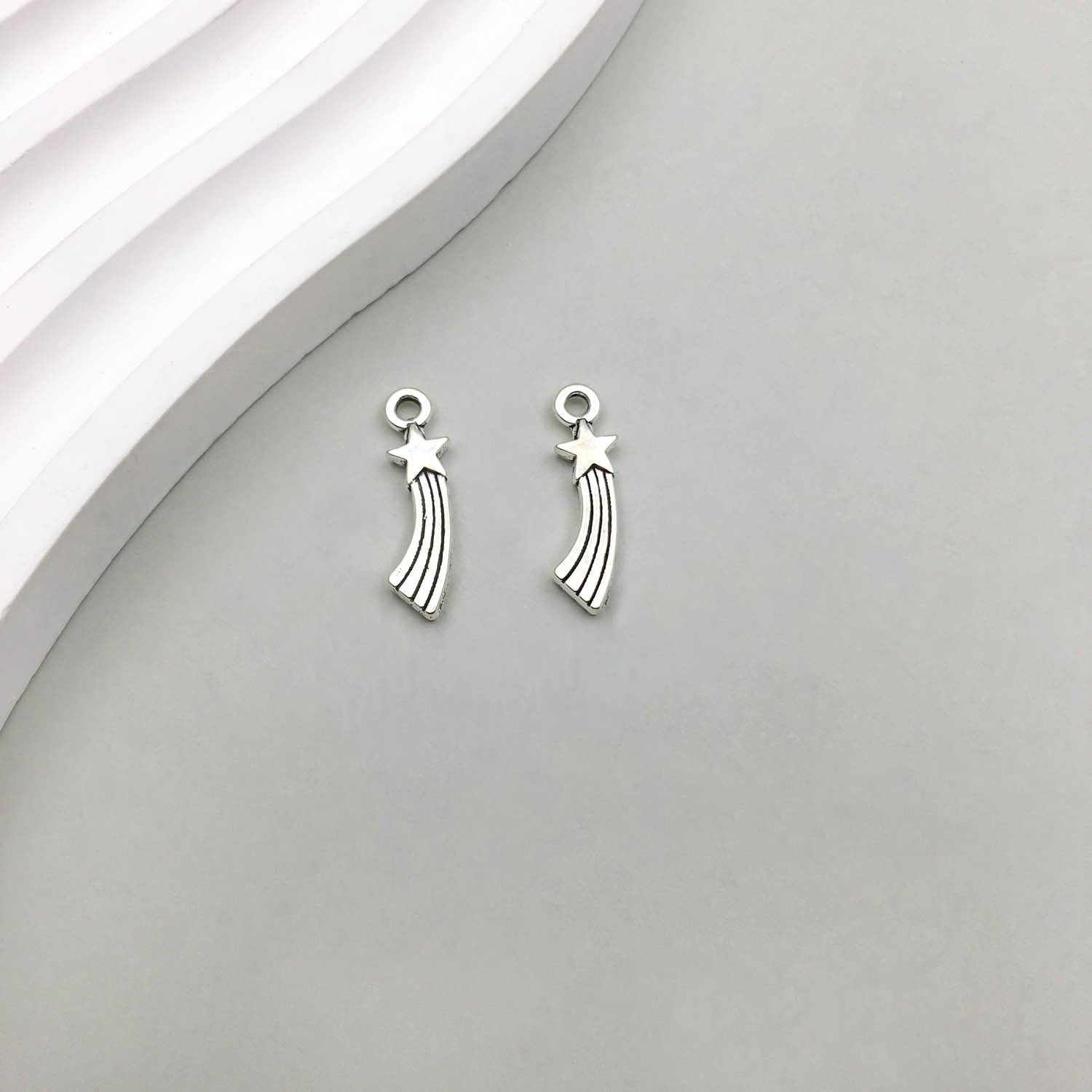 Wholesale 1 Antique Silver Alloy Star Series Simulation Hollow Pentagram DIY Pendant