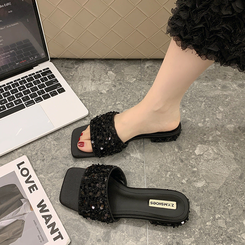 Wholesale Sequined Low-heeled Flip Flops