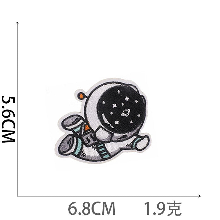 Wholesale Polyester Iron On Astronaut Embroidery Patches Space Rocket Planet Decorative Badges For Clothing Everyday Use