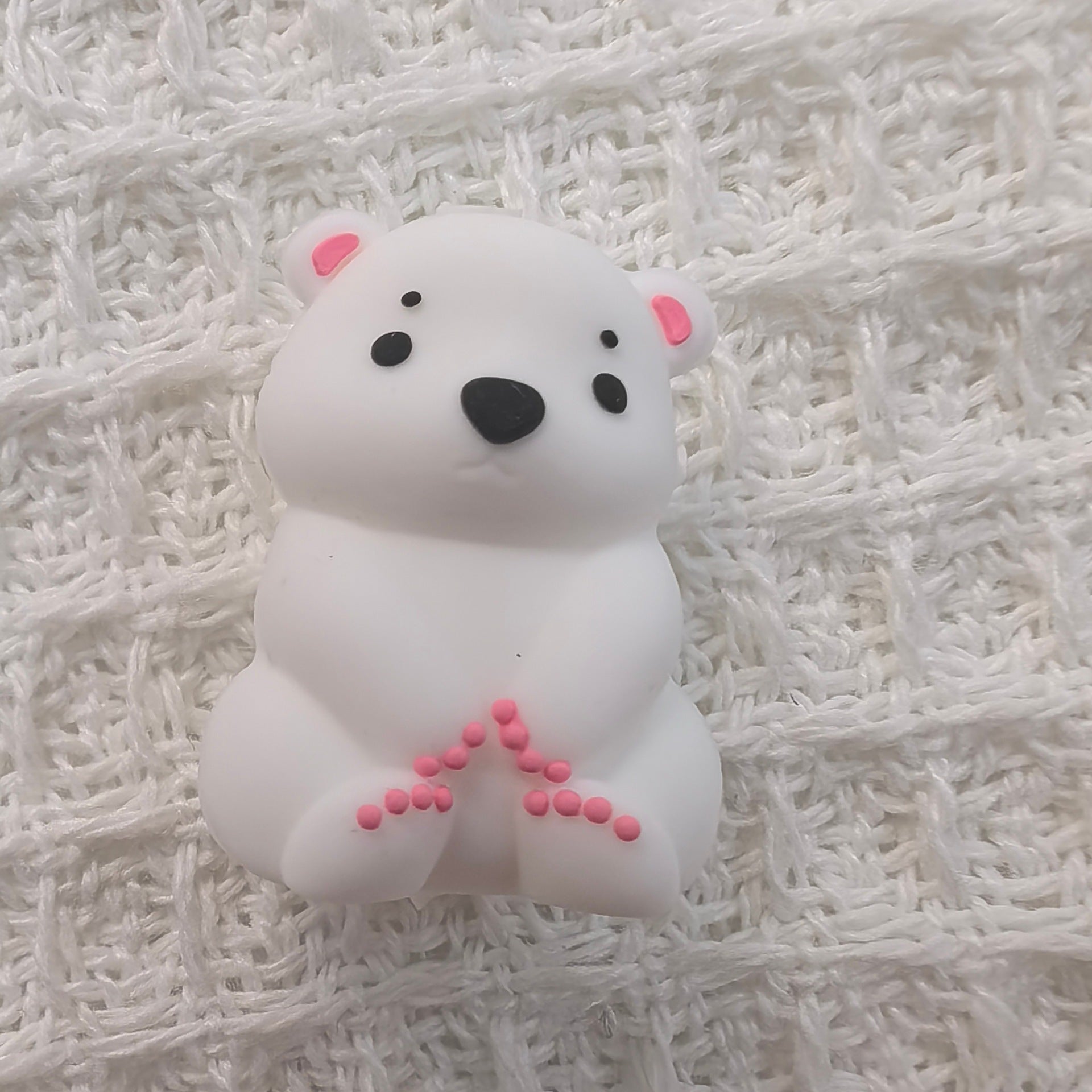 Wholesale 10pcs 3DThree-dimensional Silicone Cute Cartoon White Bear DIY Beads