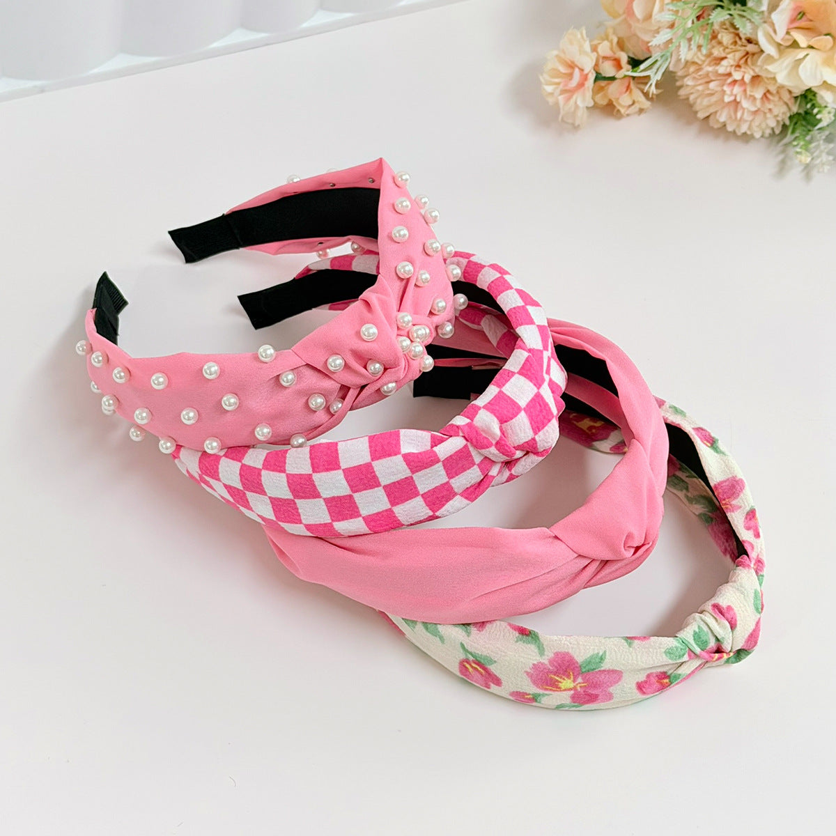Wholesale Pink pearl checkerboard fabric printed wide edge knotted headband