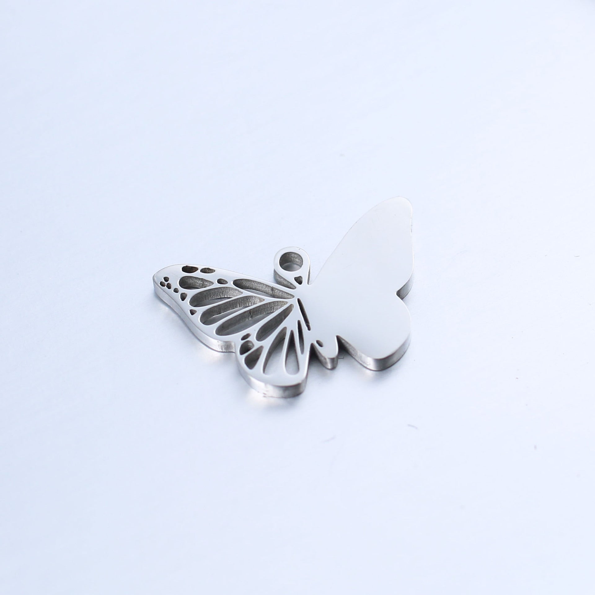 Wholesale Stainless Steel Mirror Creative Hollow Butterfly Diy Pendant