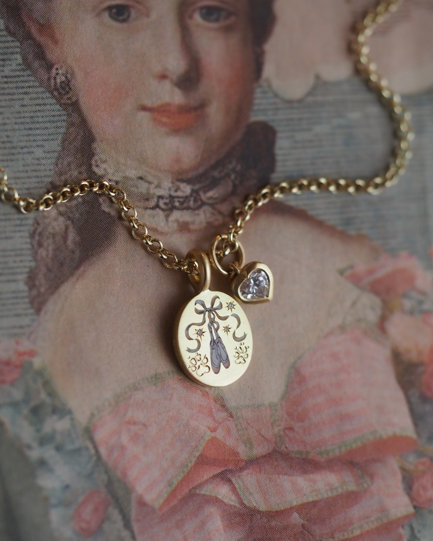 Wholesale Colored flower heart-shaped stainless steel necklace