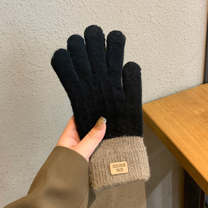Wholesale Autumn and Winter Warm Anti-slip Plus Velvet Imitation Alpaca Knitted Touch Screen Gloves