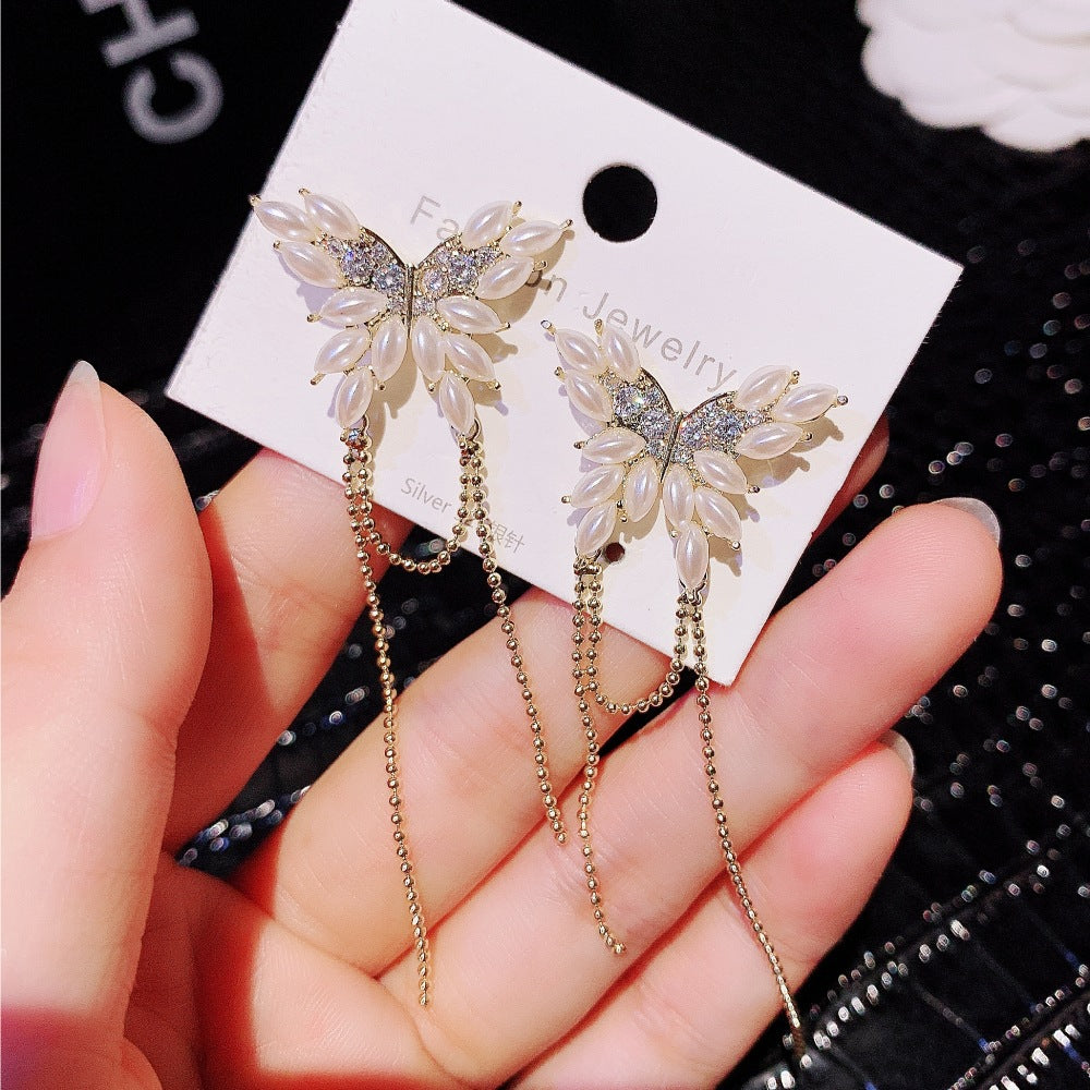 Wholesale Long Imitation Pearl Butterfly Tassel Copper Stud Earrings