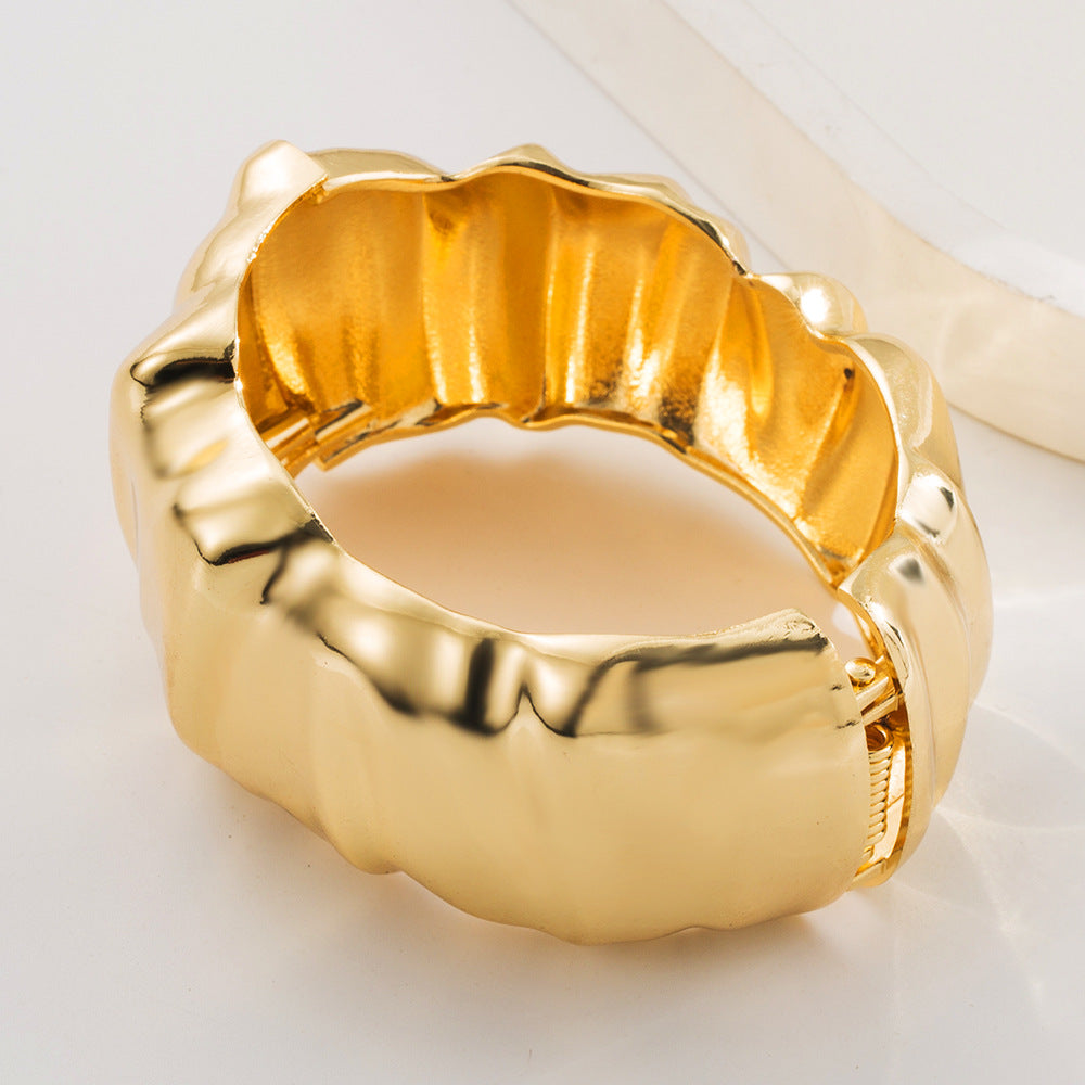 Wholesale glossy irregular wrinkled metal geometric bracelet