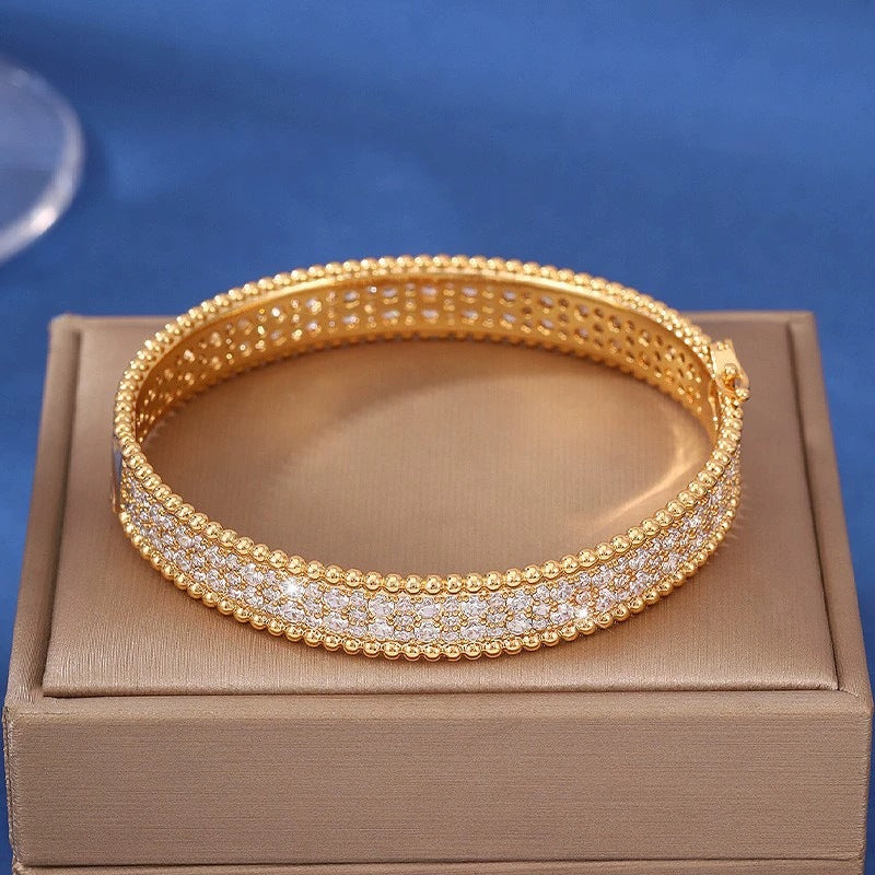 Wholesale Nail copper micro inlaid zircon open bracelet