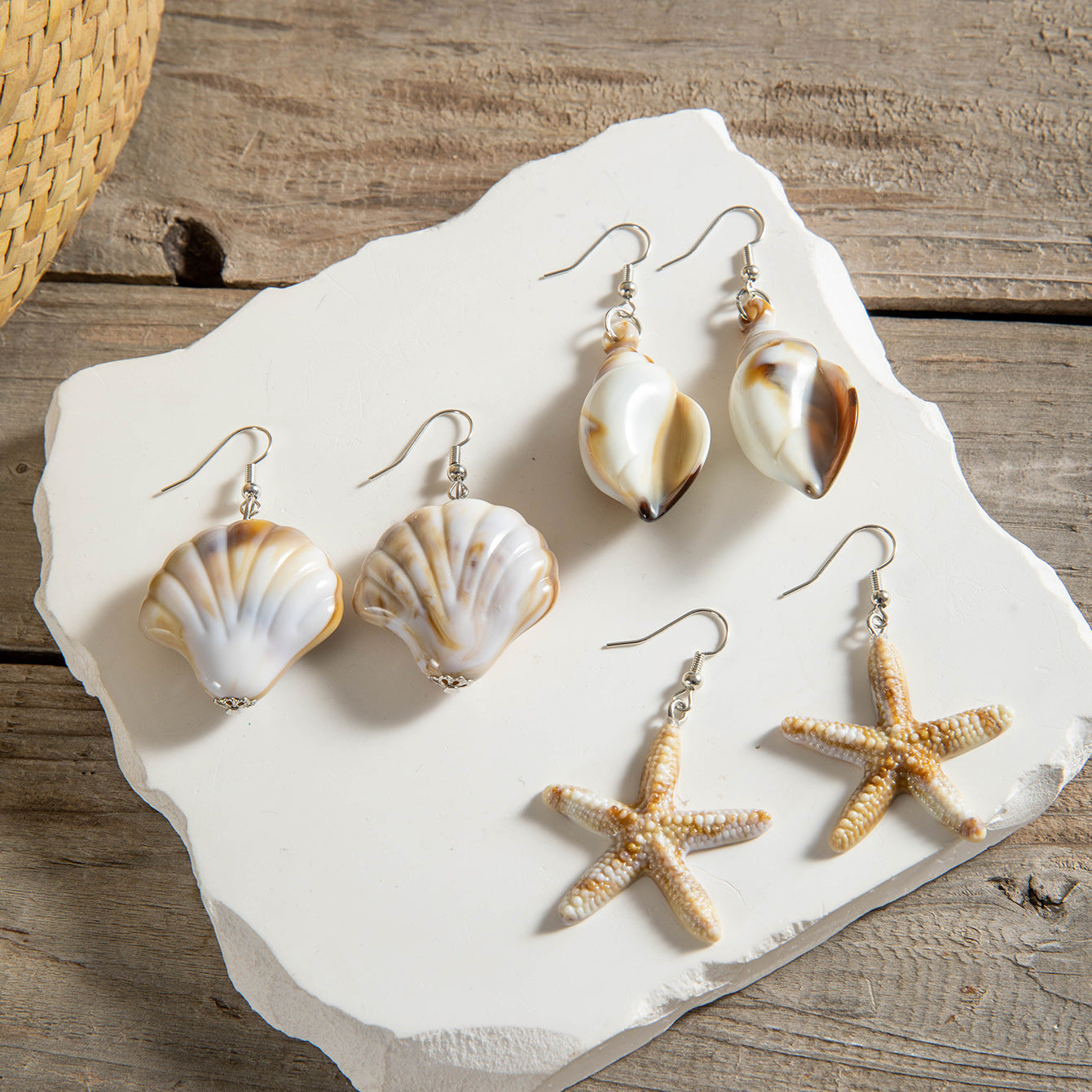 Wholesale 10pcs  Vintage Beach Style Conch Shell Acrylic Earrings