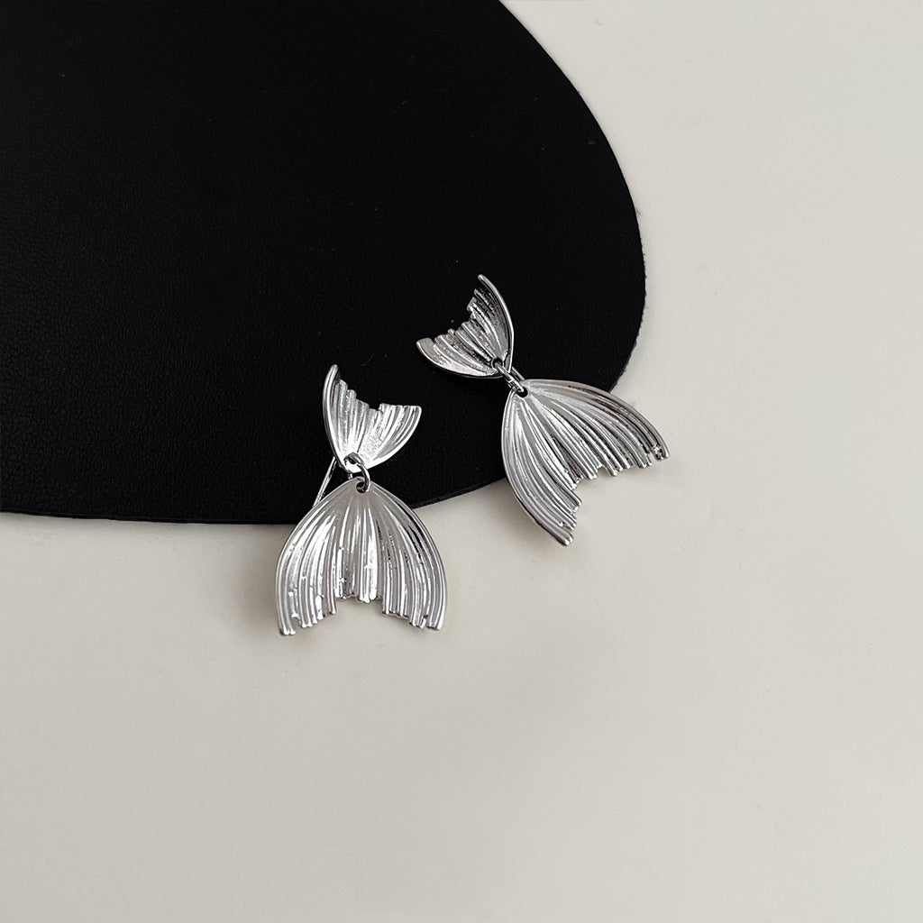Wholesale Retro geometric metallic irregular earrings