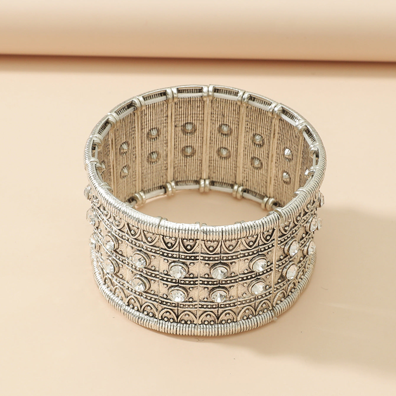 Wholesale Vintage Ethnic Style Handmade Holiday Style Exaggerated Alloy Bracelet
