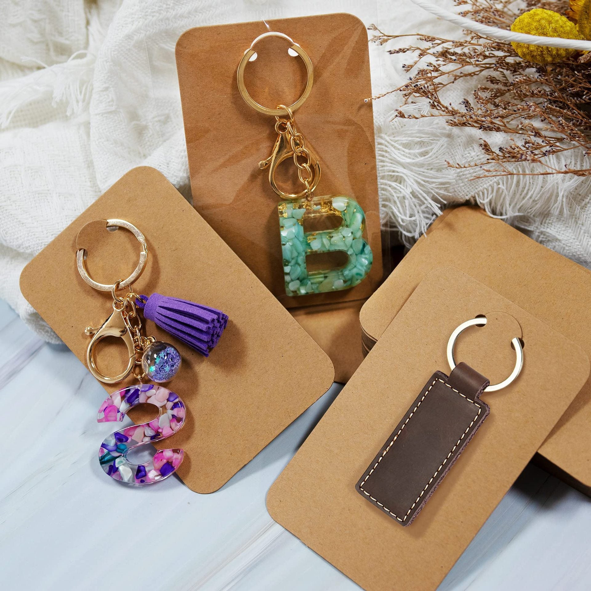Wholesale Colored letter kraft paper card keychain