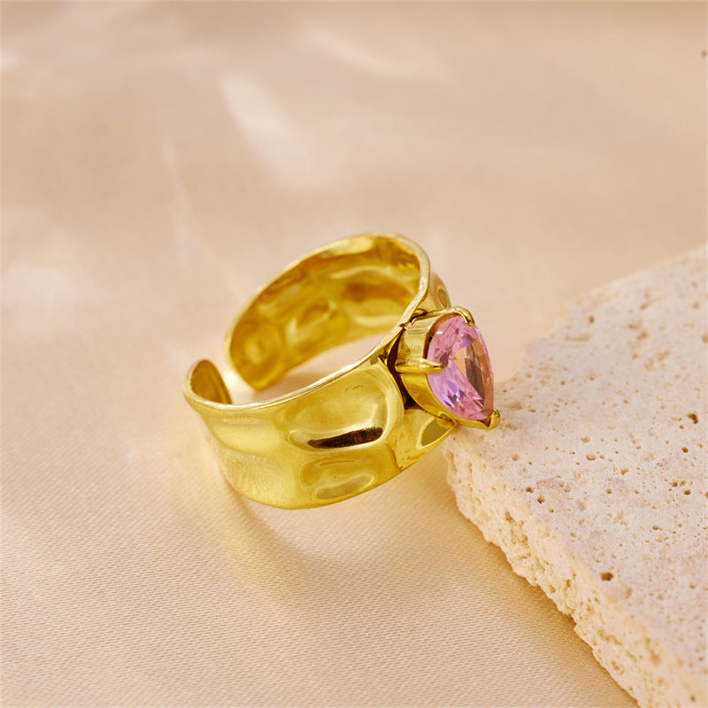 Wholesale Stainless Steel Gold Pink Zircon Hammer Pattern Wide Face Ring