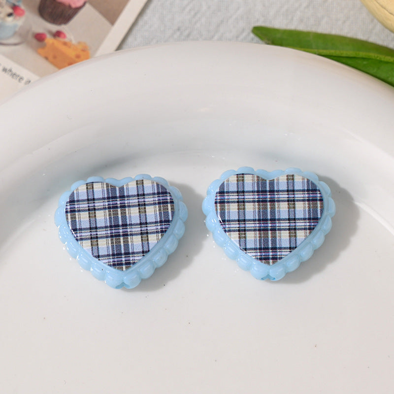 Wholesale 10pcs Wavy diagonal check heart Acrylic Beads