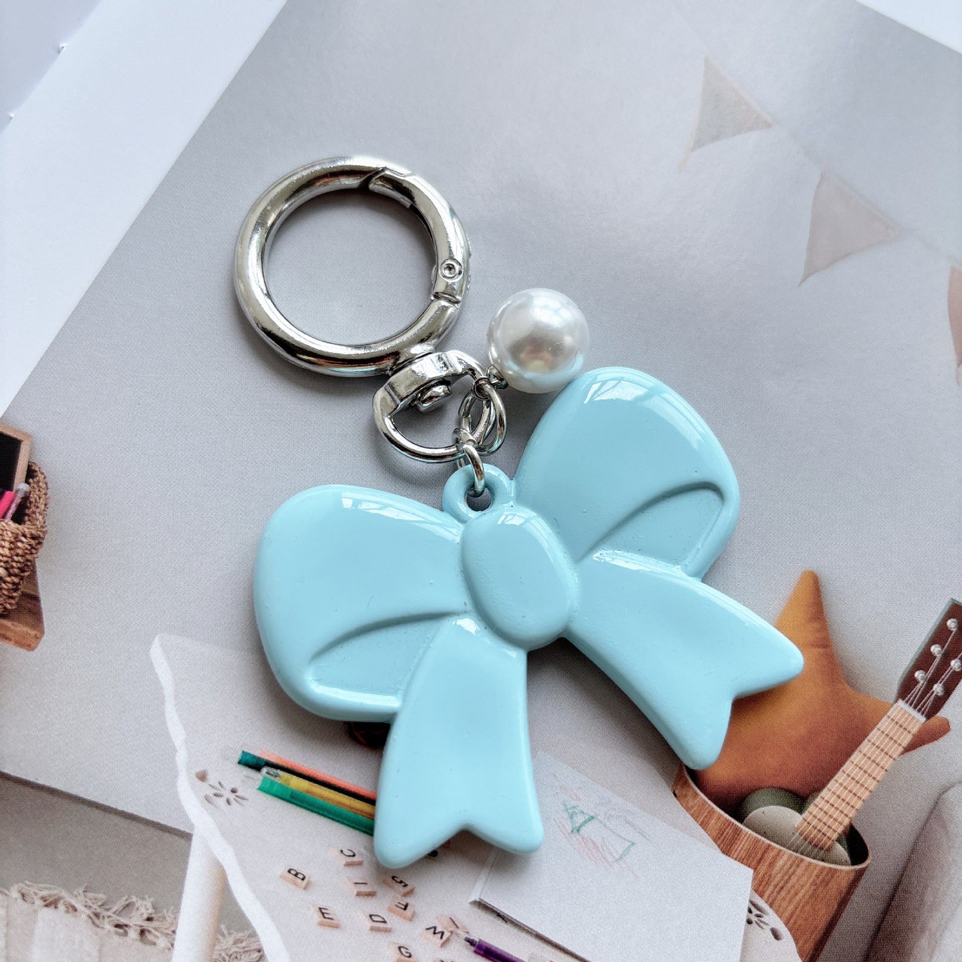 Wholesale Sweet Pink Butterfly Bow Acrylic Keychain Phone Charm Fashion Accessory Boutique Resale Gift