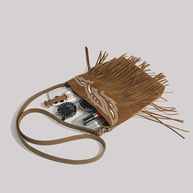 Wholesale 2023 Autumn and Winter Retro Simple Embroidered Tassel Crossbody Bag
