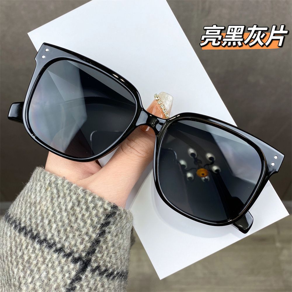 Wholesale UV protection white frame sun glasses
