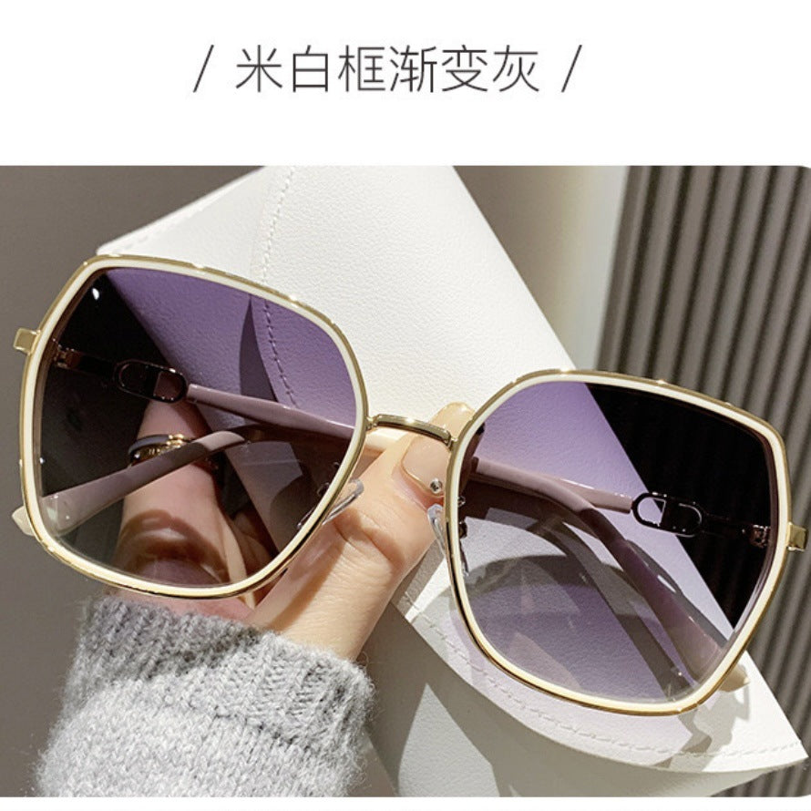 Wholesale Fashion Large Frame Polarized Anti-UV Sunglasses