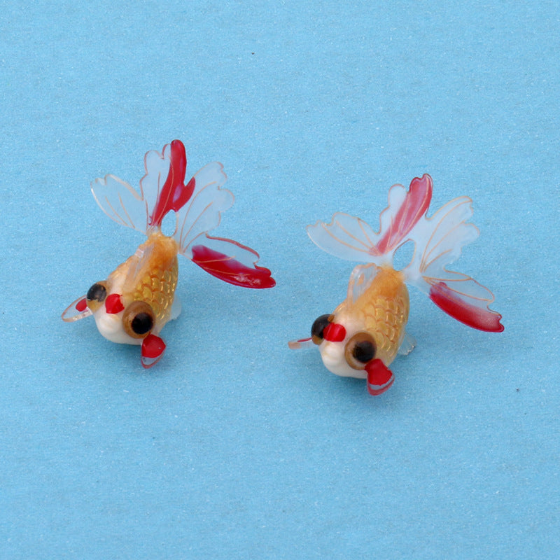 Cuentas colgantes de resina de resina de pez rojo rojo al por mayor