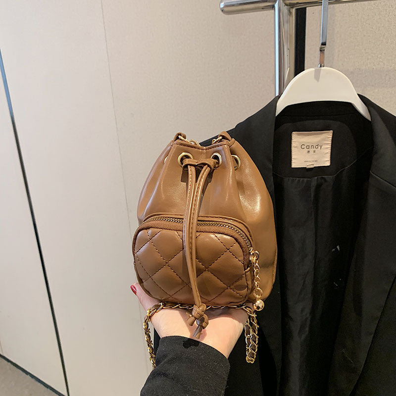 Wholesale PU Diamond Patterned Embroidered Thread Bucket Bag