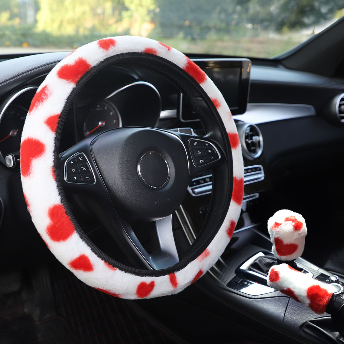 Wholesale Love Plush Universal Car Steering Wheel Cover