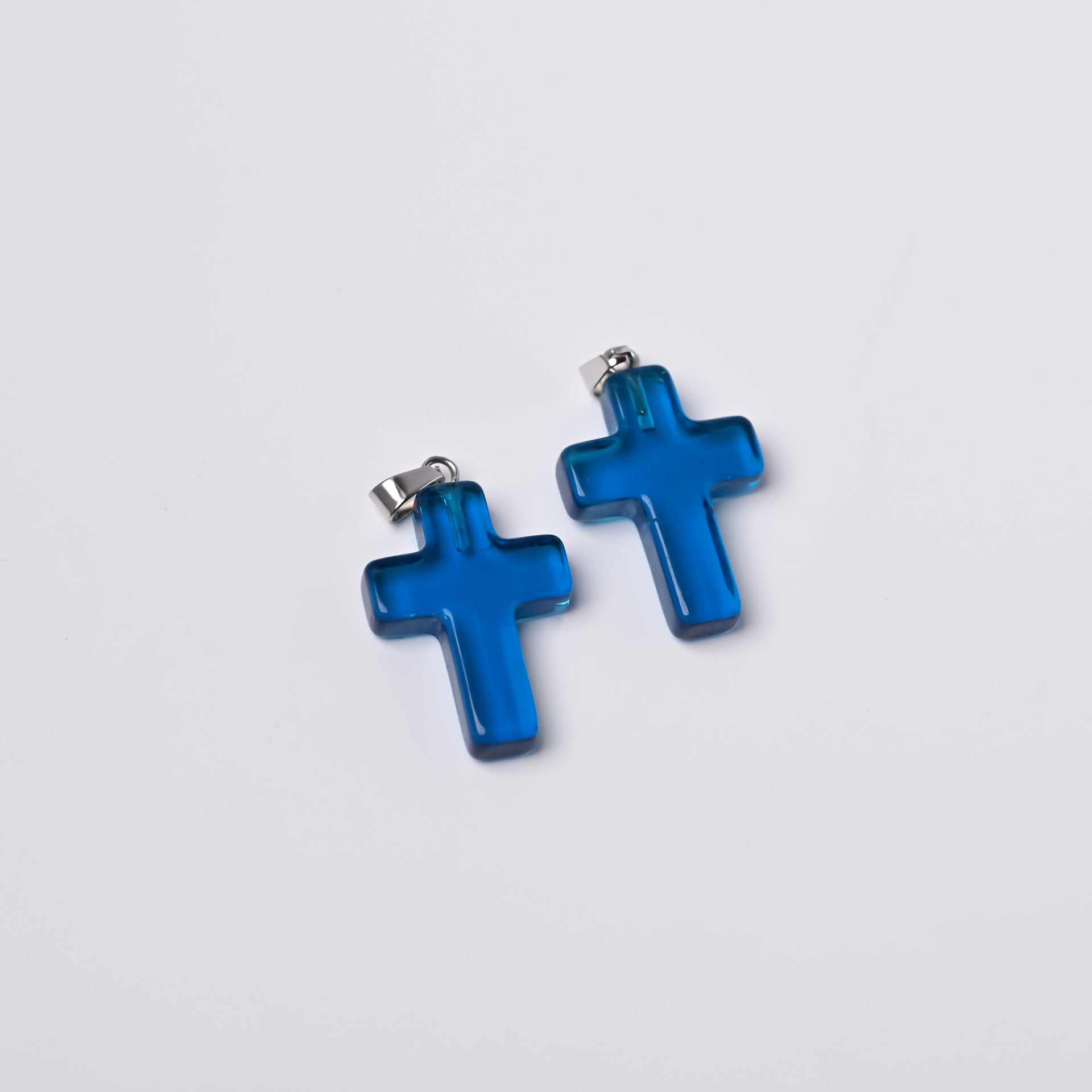 Wholesale Multicolor glass water drop cross pendant accessories DIY