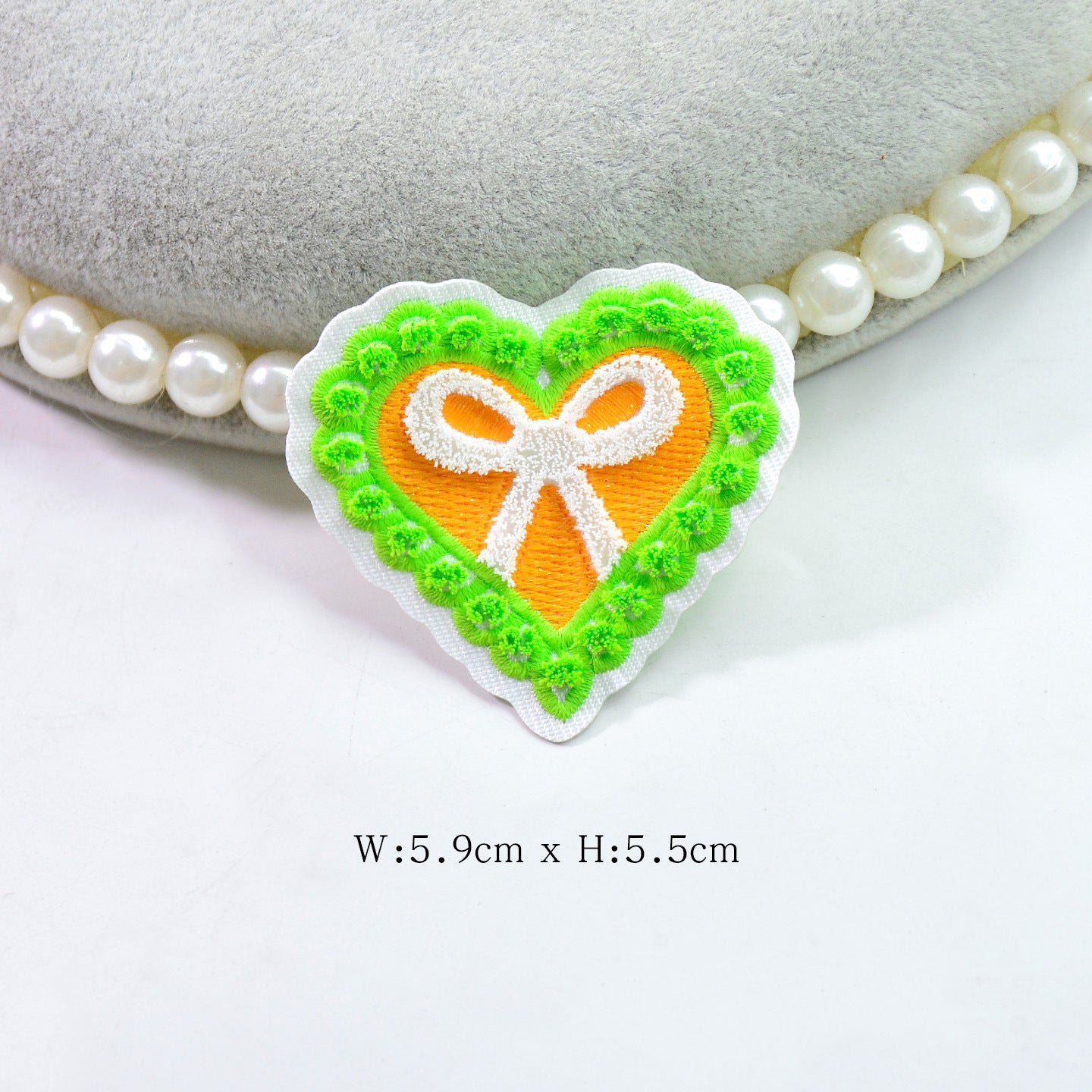 Wholesale Chic Pink Sequin Butterfly Embroidered Patch Felt Base DIY Sewing Decorative For Clothing Towels And Home Decor