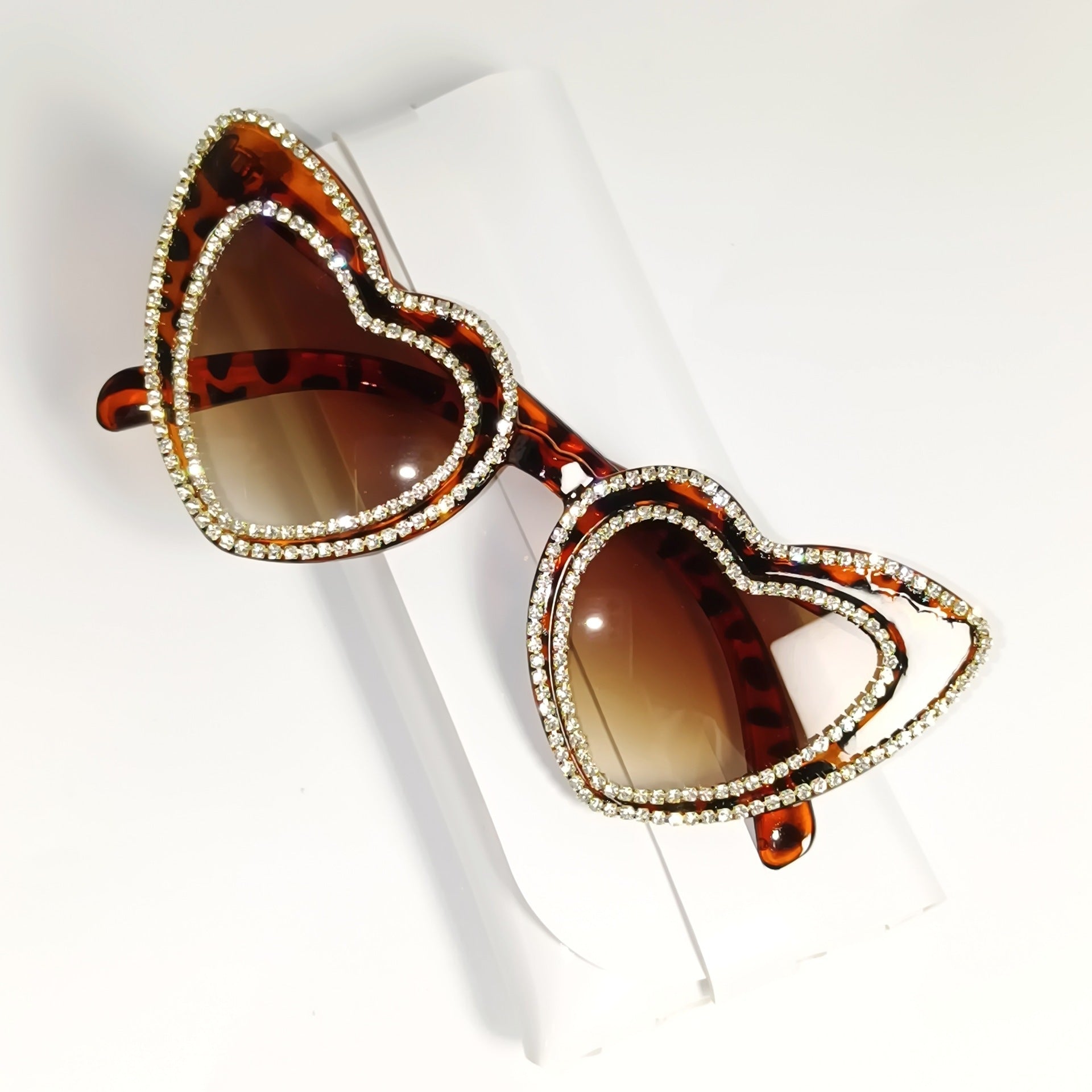 Wholesale Stylish Sunglasses with Diamonds