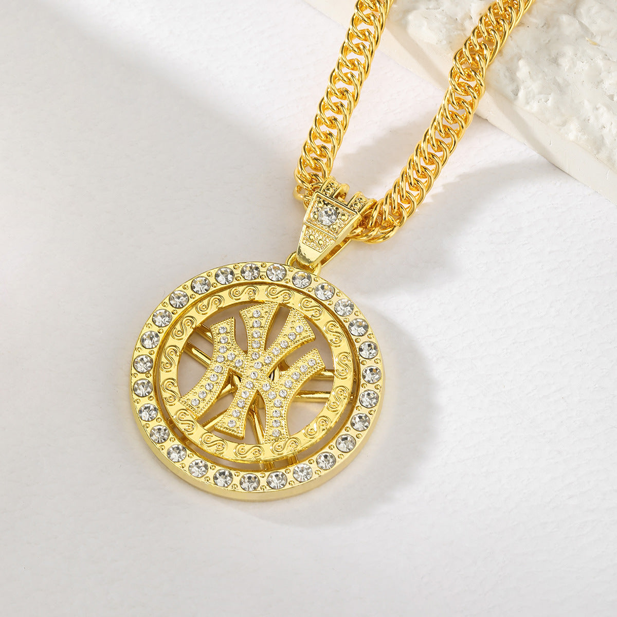 Wholesale Rotatable Clock and Diamond Personality Necklace