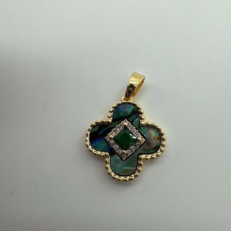 Wholesale 18K Gold Plated Copper Natural White Abalone Butterfly Four Leaf Flower Vintage Oval Pendant