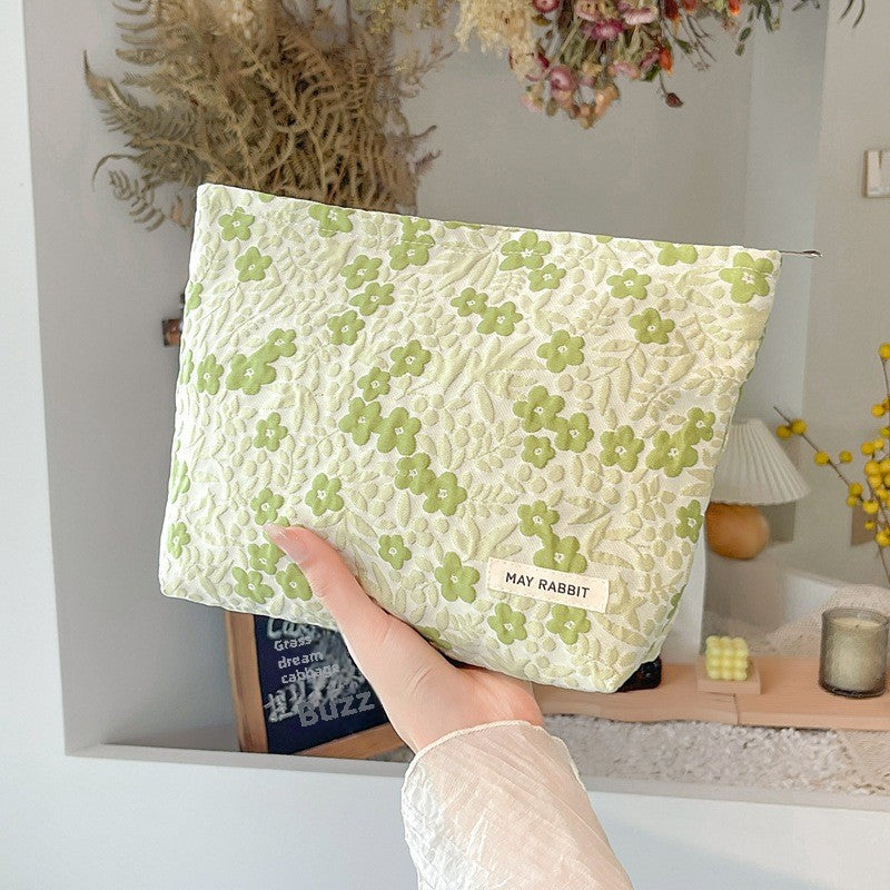 Wholesale MAY RABBIT new retro embossed flower high quality cosmetic bag large capacity canvas bag female liner bag