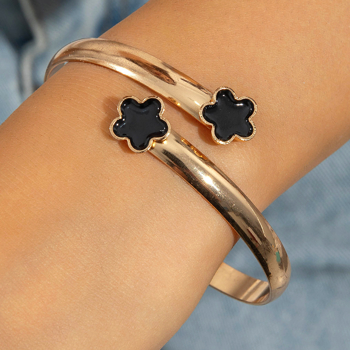 Wholesale 5pcs/pack Fashion Alloy Clover Bracelet Jewelry Three-Piece Set