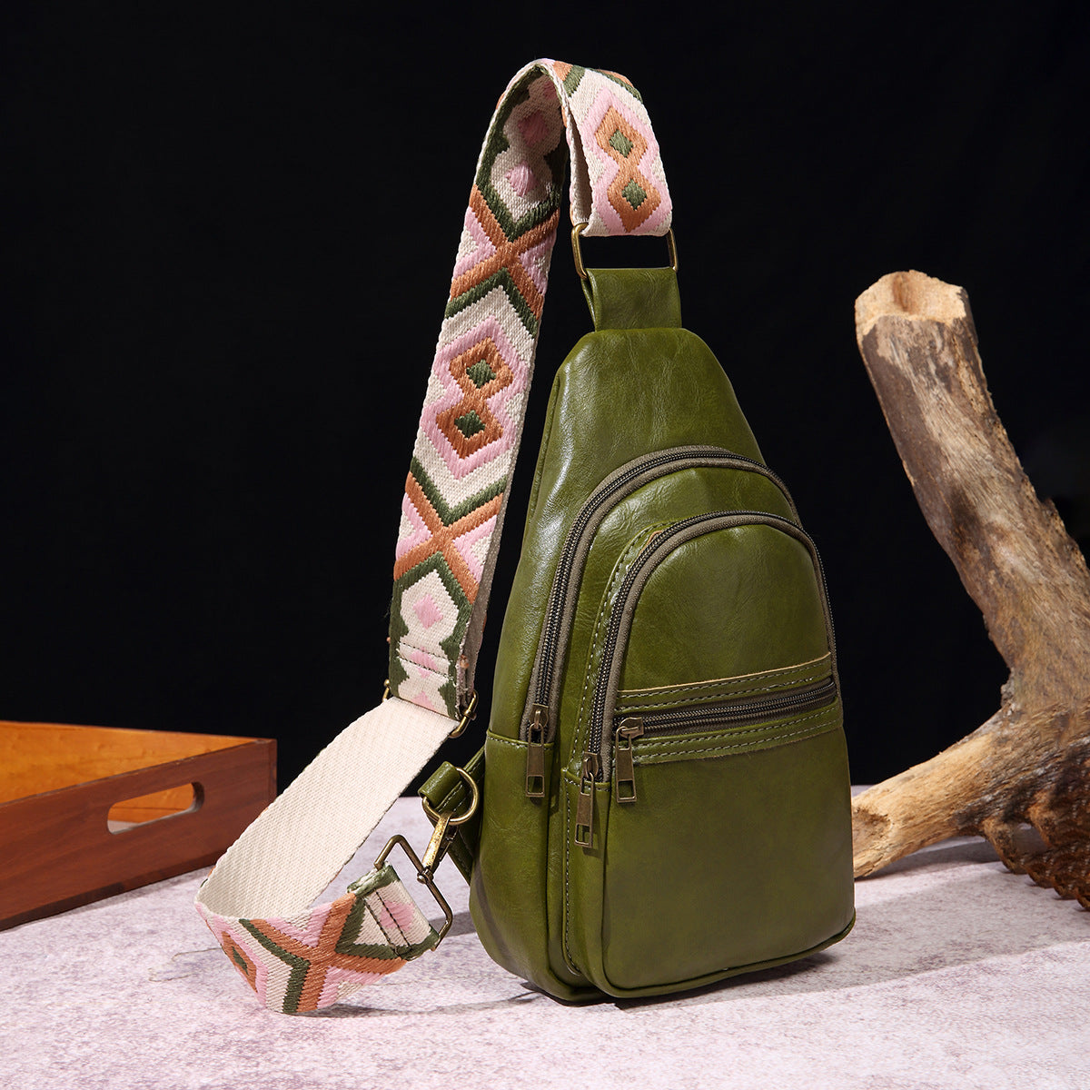 Wholesale Retro Casual Chest Bag PU Solid Color Crossbody Bag Bohemian Style Waist Bag