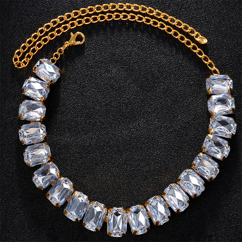 Wholesale Green Diamond Luxury Exaggerated Full Diamond Clavicle Necklaces