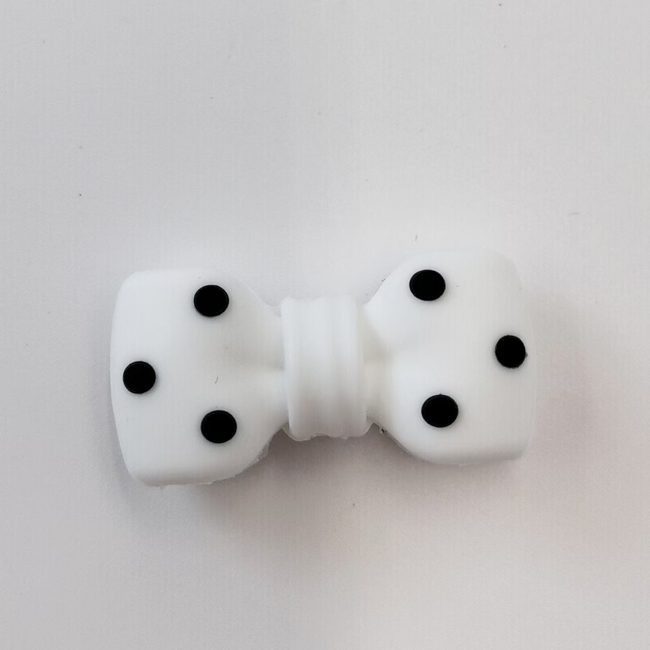 Wholesale 10pcs 3D Black Dot Red Dot Bow New Three-dimensional Silicone Cute Cartoon DYI Beads