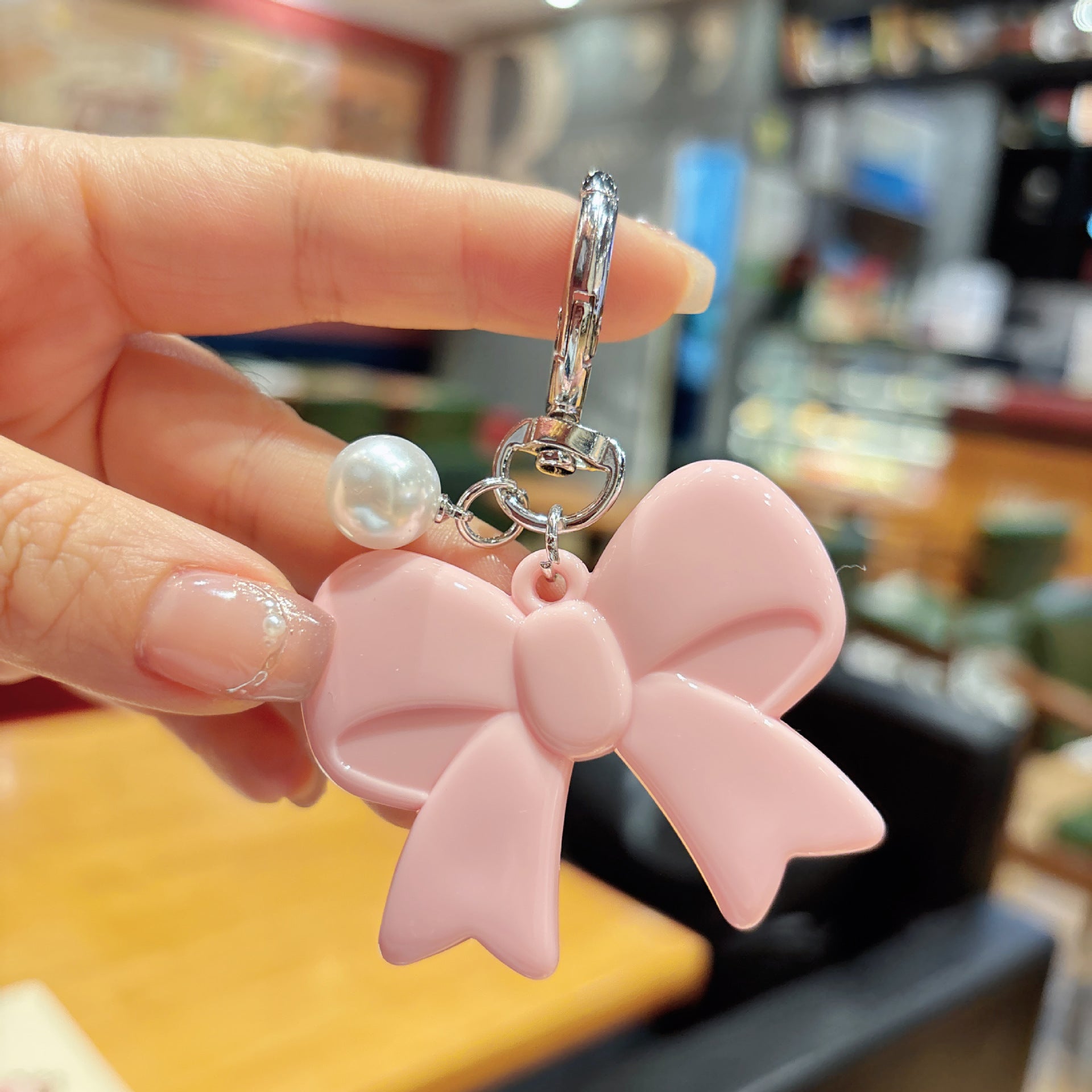 Wholesale Sweet Pink Butterfly Bow Acrylic Keychain Phone Charm Fashion Accessory Boutique Resale Gift