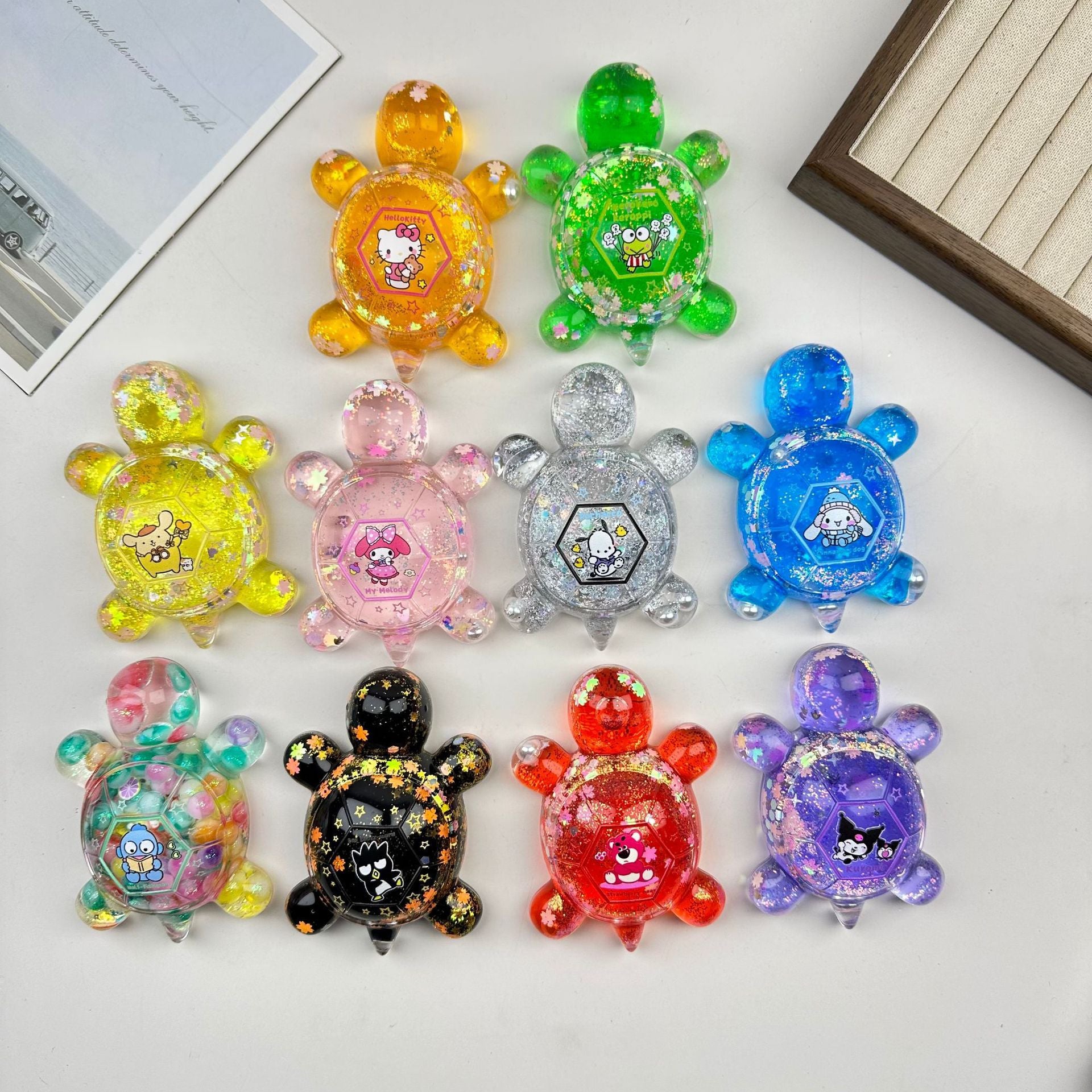 Wholesale quicksand turtle flash luminous accessories Decorations special