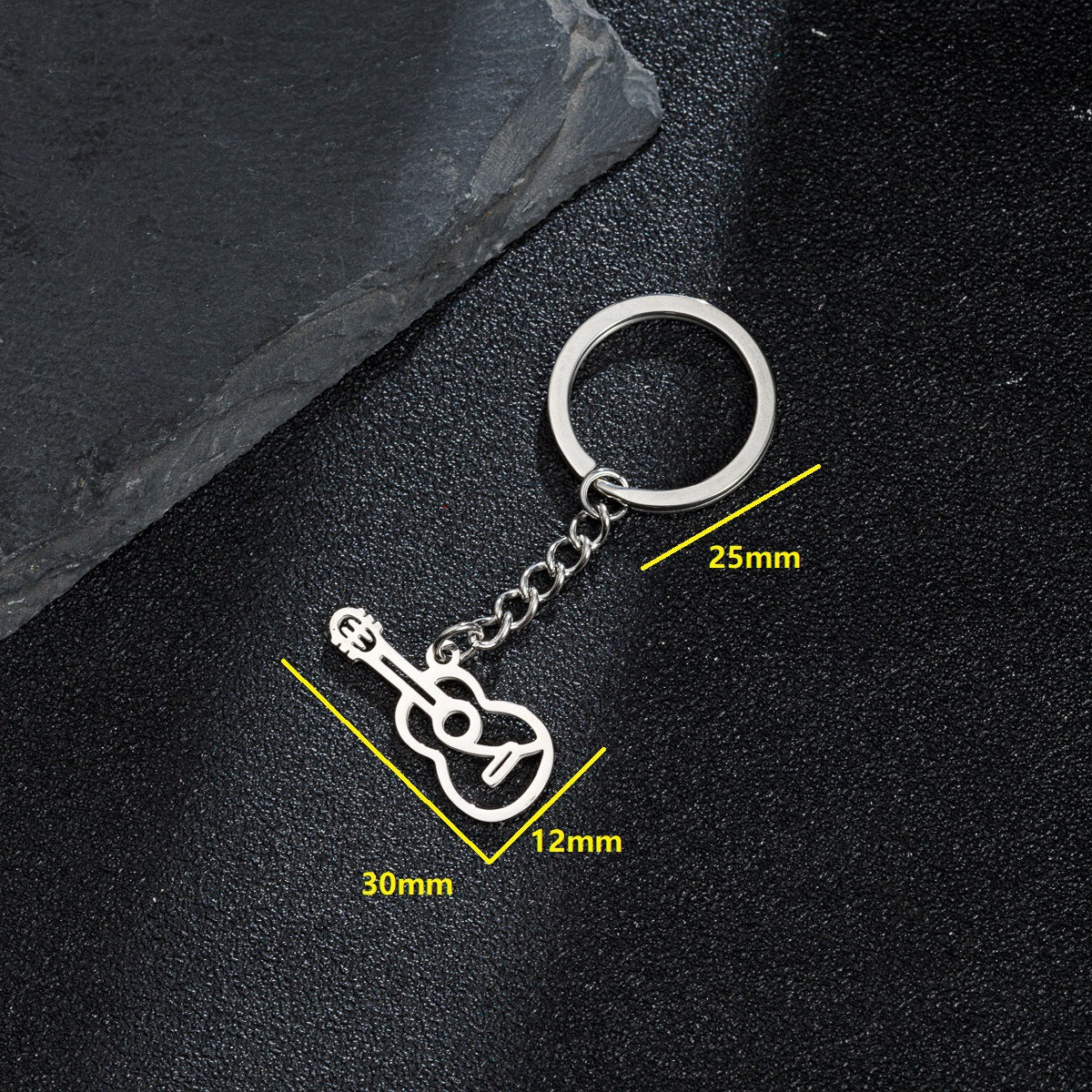 Wholesale Stainless Steel Mini Guitar Keychain