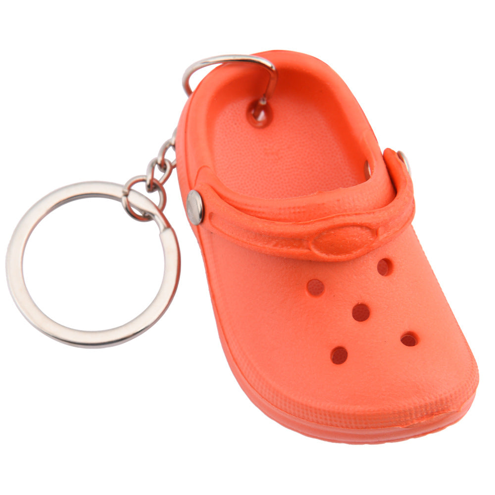 Al por mayor llavero de zapatos de mini agujero de eva linda