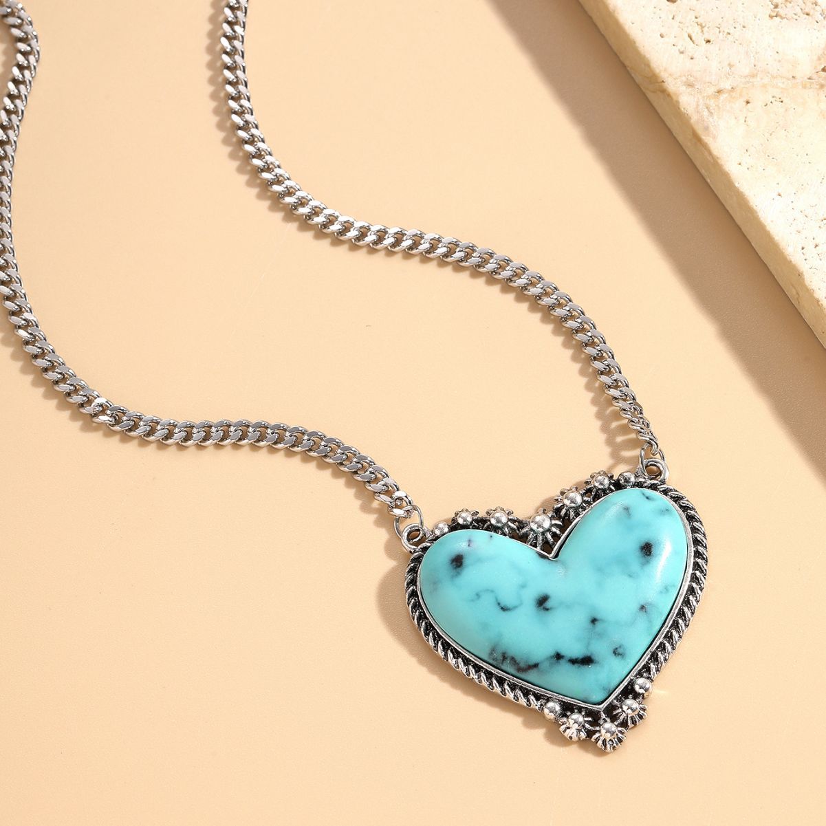 Wholesale Alloy Love Turquoise Necklace