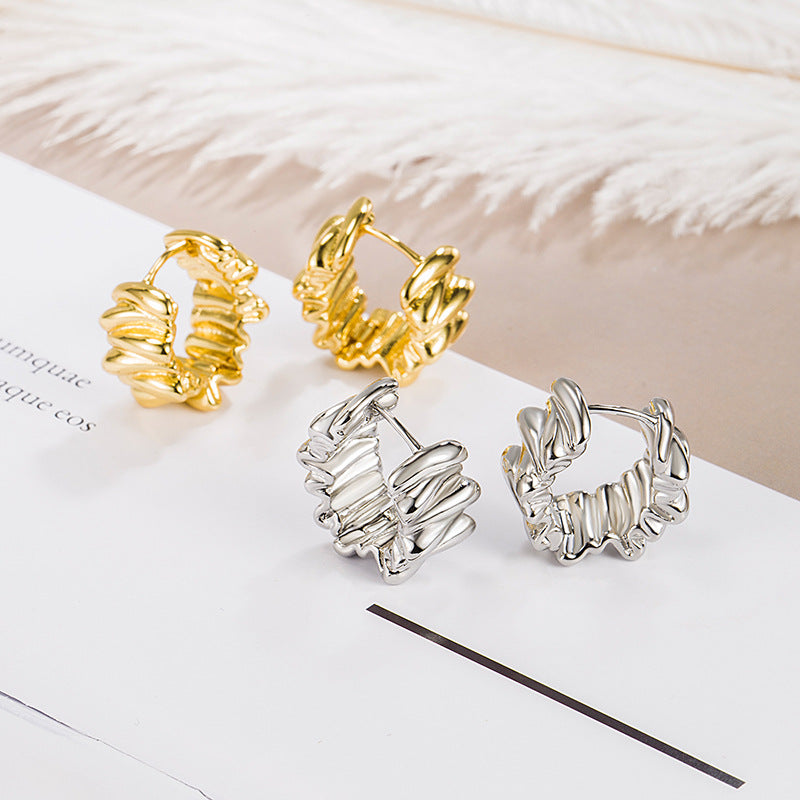 Círculos plisados ​​al por mayor Pendientes de cobre