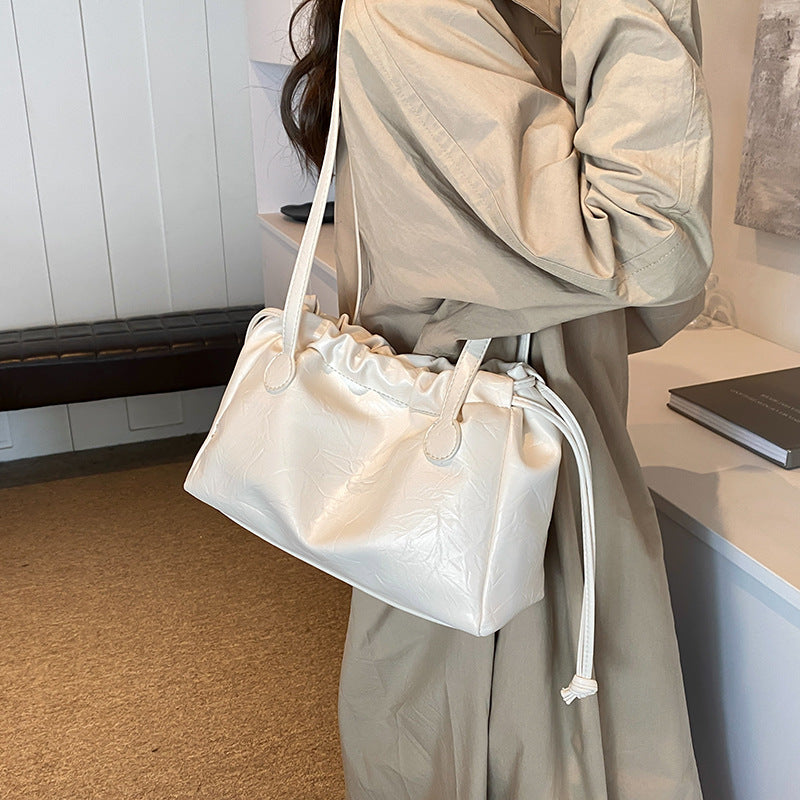 Wholesale Fashion Drawstring Large Capacity Elegant Commuter Handbag