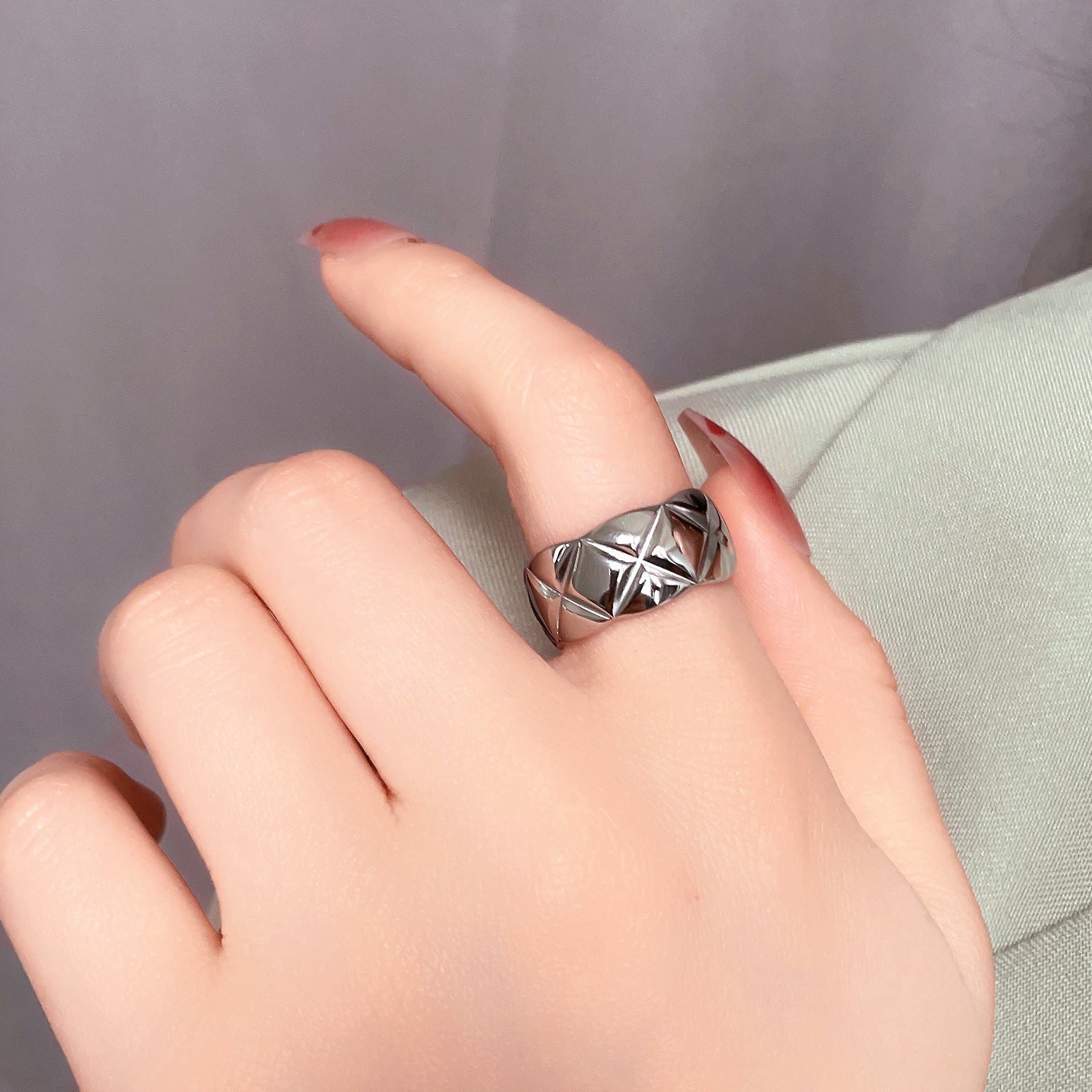 Wholesale Diamond Patterned Stainless Steel 18K Gold-plated Ring