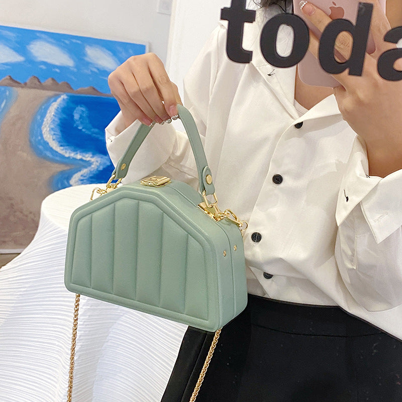 Wholesale Simple Solid Color Chain Bag Shoulder Crossbody Bag Pleated Handbag