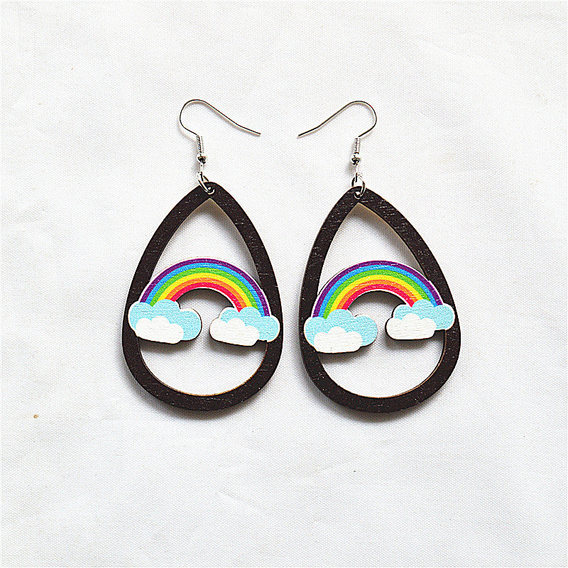 Wholesale innovative wooden St. parcret festival clover green rainbow dwarf Irish earrings